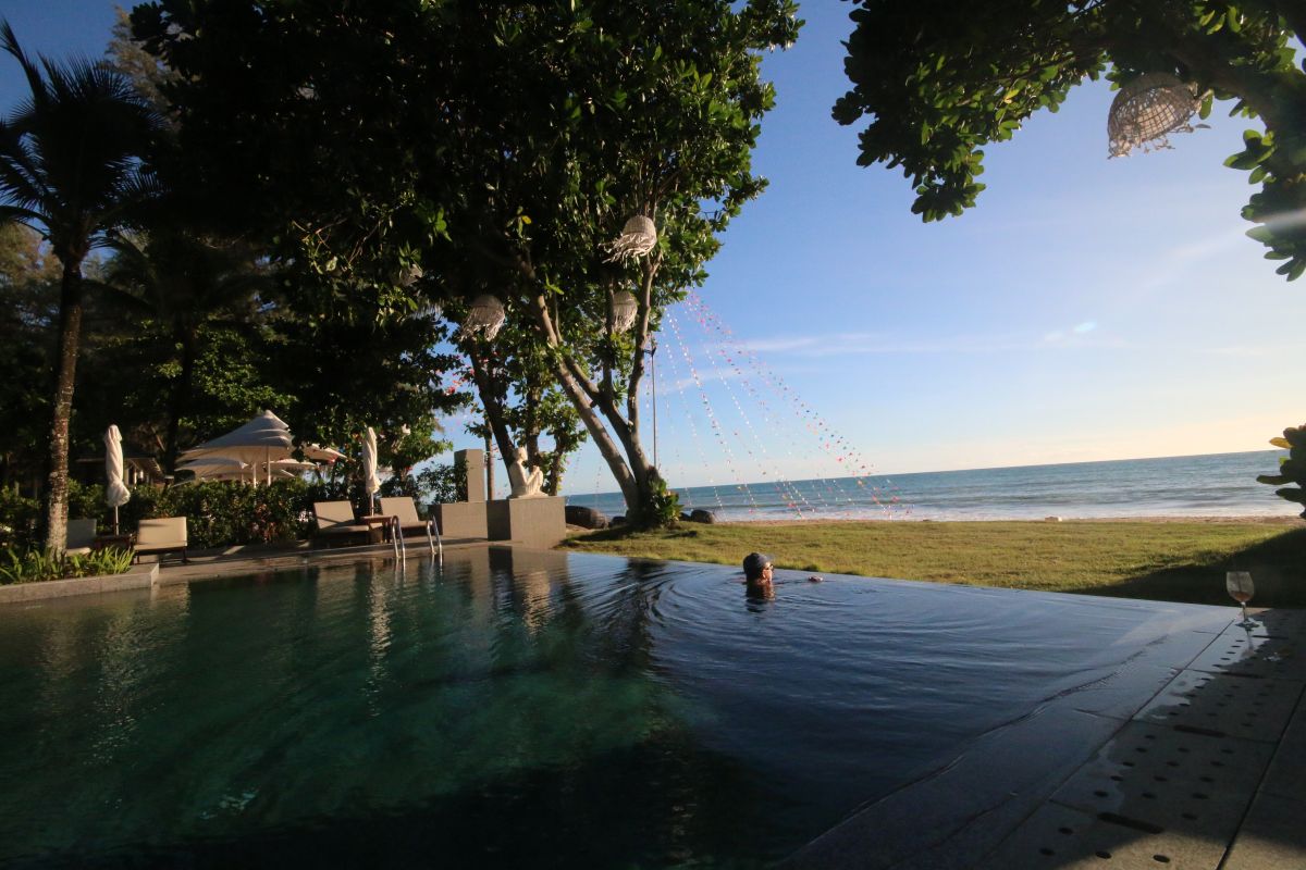 luxury-resort-pictures-phuket-thailand